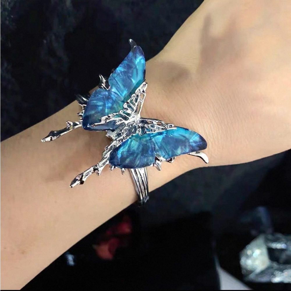 Blue Butterfly Bracelet y2k